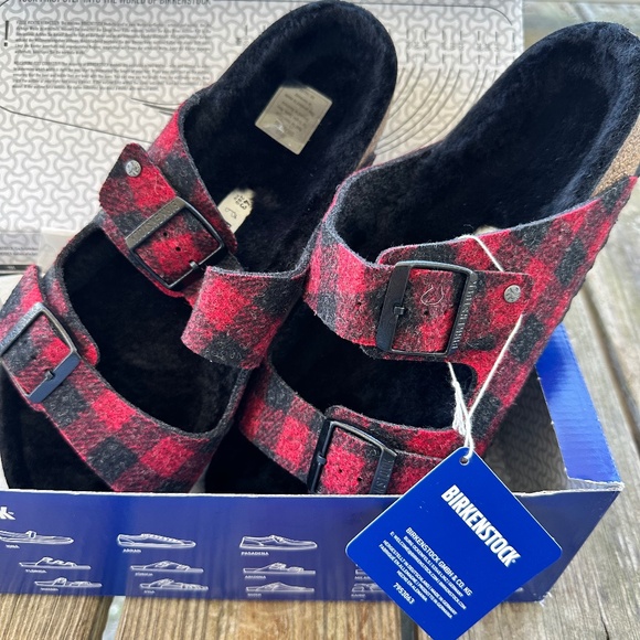 Birkenstock Other - Birkenstock Plaid Red Arizona Shearling Lined Mens 10 EU43